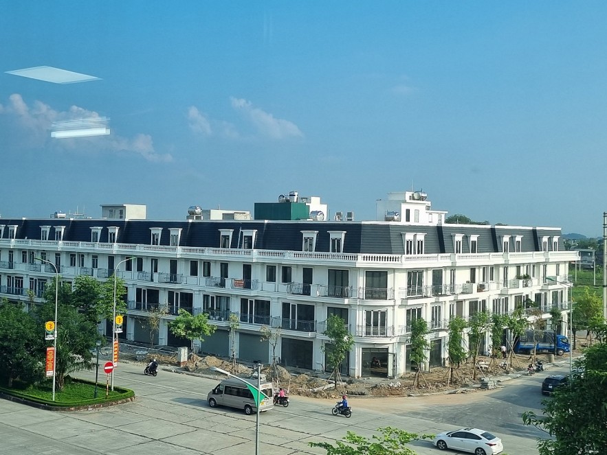 Bộ Xây dựng chỉ đạo chấn chỉnh, xử lý việc thao túng giá, đầu cơ bất động sản